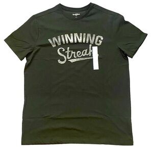 GOOD FELLOW & CO WINNING STREAK T-SHIRT